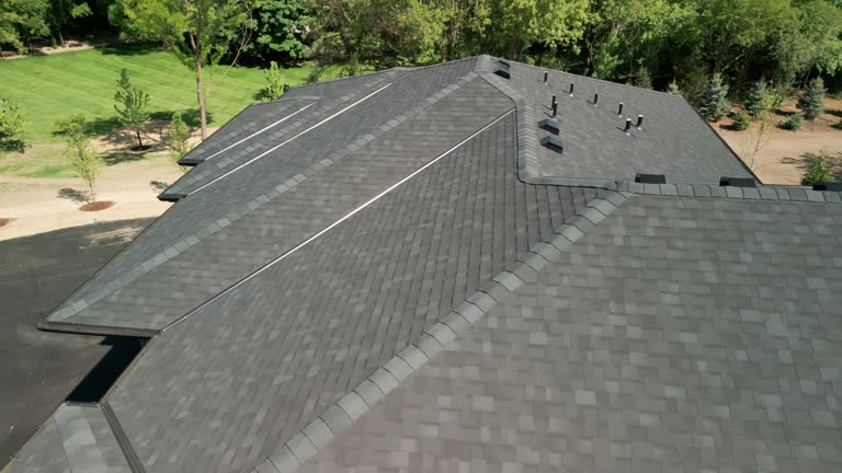 Fast & Reliable Emergency Roof Repairs in Findlay, OH